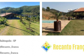 Chácara com vista exuberante e acesso à represa